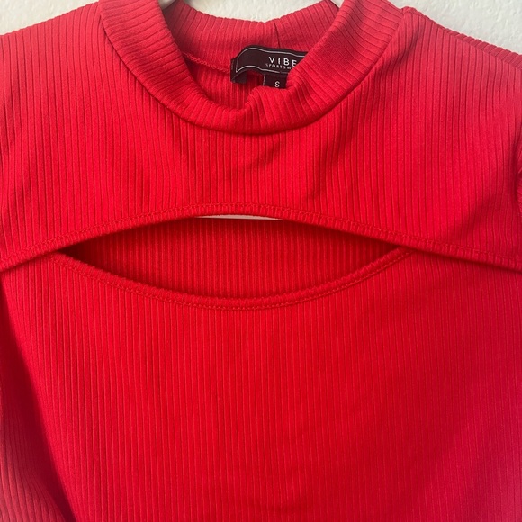 Red Vibe Sportswear Top - Picture 6 of 8